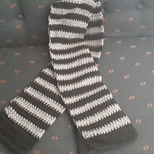 NWOT handmade black and gray scarf